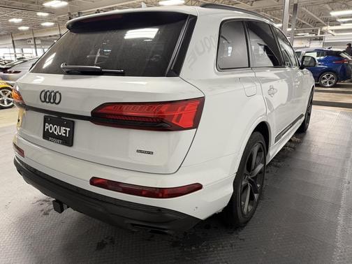 2025 Audi Q7 55 Prestige