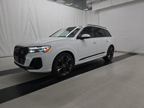 2025 Audi Q7 55 Prestige