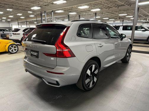 Silver Dawn Metallic 2024 Volvo XC60 Recharge Plug-In Hybrid T8 Plus Dark Theme