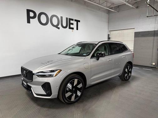 Silver Dawn Metallic 2024 Volvo XC60 Recharge Plug-In Hybrid T8 Plus Dark Theme