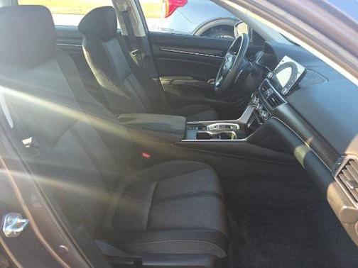 2021 Honda Accord Hybrid EX