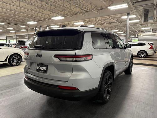 Silver Zynith 2023 Jeep Grand Cherokee L Altitude