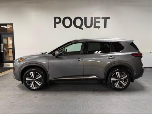 Gun Metallic 2023 Nissan Rogue SL