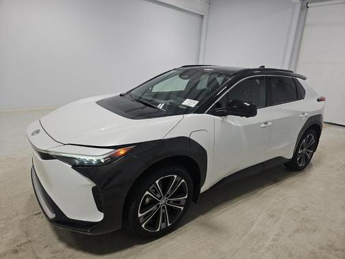 2023 Toyota bZ4X Limited
