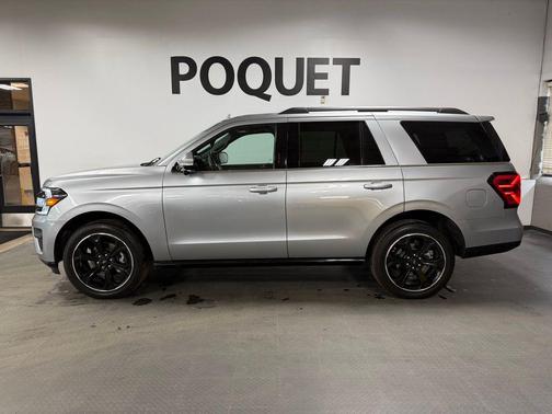 Iconic Silver Metallic 2024 Ford Expedition Limited