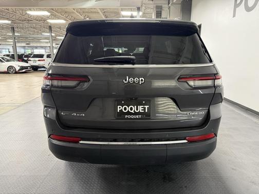 2022 Jeep Grand Cherokee L Laredo