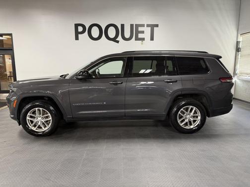 2022 Jeep Grand Cherokee L Laredo