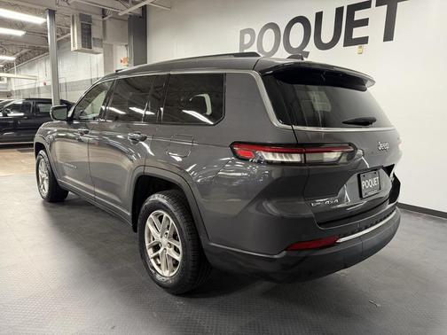 2022 Jeep Grand Cherokee L Laredo