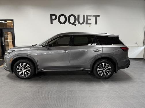 2023 INFINITI QX60 Pure