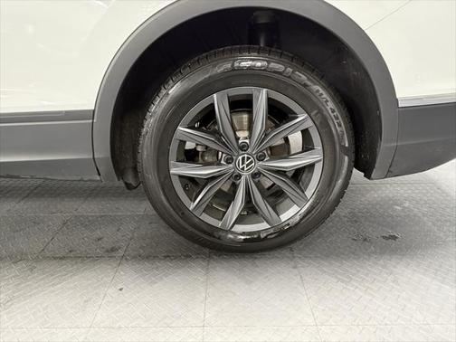 2022 Volkswagen Tiguan 2.0T SE 4MOTION