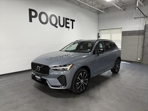 2023 Volvo XC60 B5 Plus Dark Theme