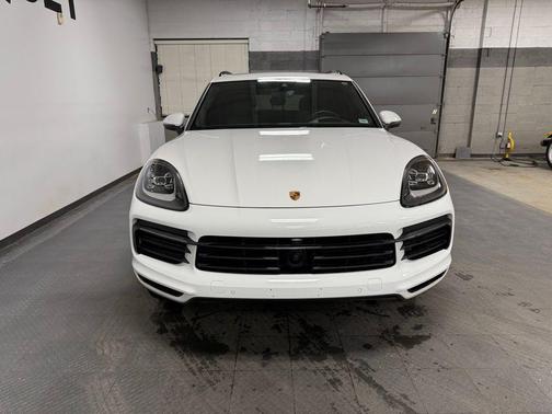 2023 Porsche Cayenne Cayenne