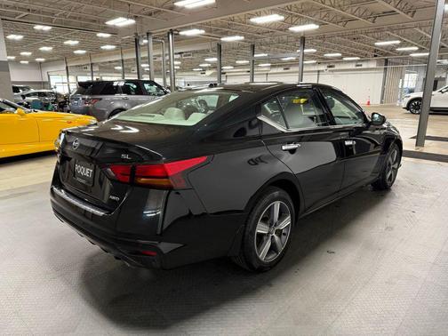 Super Black 2020 Nissan Altima 2.5 SL