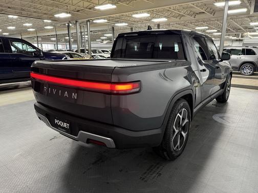 2024 Rivian R1T Adventure