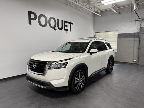 2023 Nissan Pathfinder Platinum