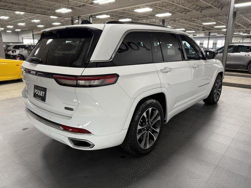 2024 Jeep Grand Cherokee 4xe Overland