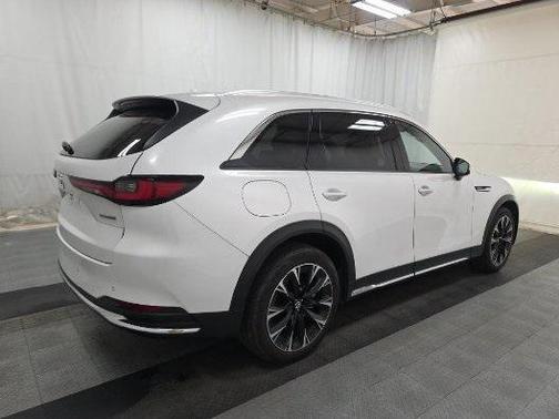2024 Mazda CX-90 PHEV Premium