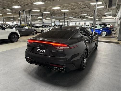 2022 Kia Stinger GT1