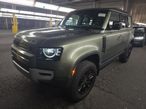 2024 Land Rover Defender S