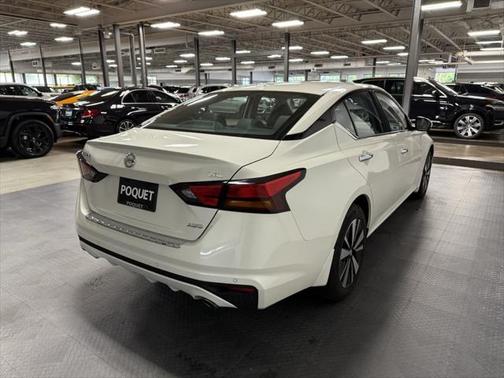 2022 Nissan Altima 2.5 SL