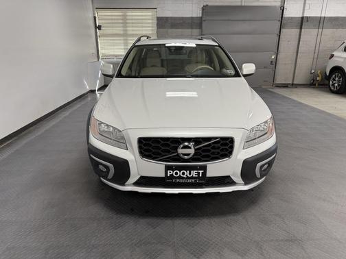 2015 Volvo XC70 T6 Premier Plus