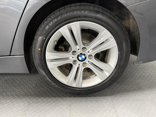 2016 BMW 328 i xDrive