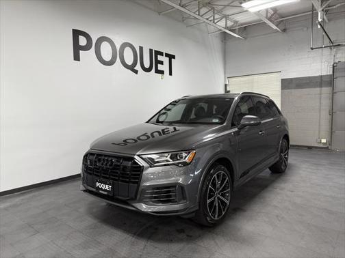2022 Audi Q7 55 Premium Plus