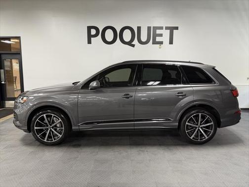 2022 Audi Q7 55 Premium Plus