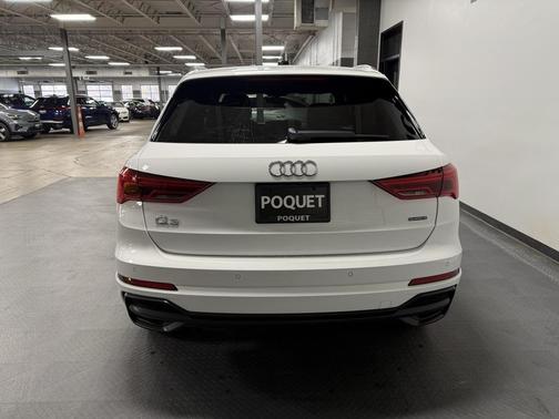 2019 Audi Q3 2.0T S line Premium Plus