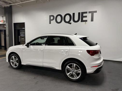 2019 Audi Q3 2.0T S line Premium Plus