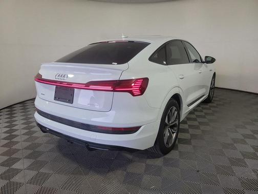 2021 Audi e-tron Sportback Premium Plus