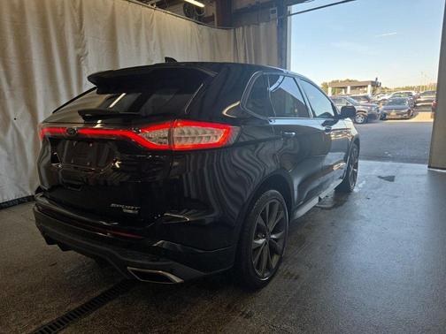 2018 Ford Edge Sport