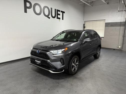 2024 Toyota RAV4 Prime SE