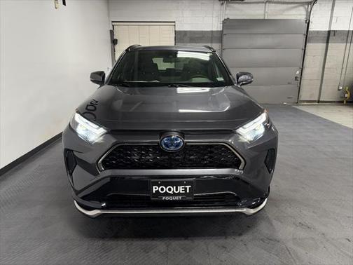 2024 Toyota RAV4 Prime SE