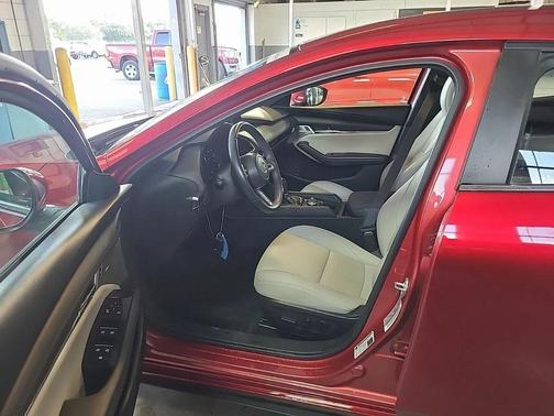 2019 Mazda Mazda3 AWD w/Preferred Package