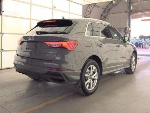 2023 Audi Q3 Premium