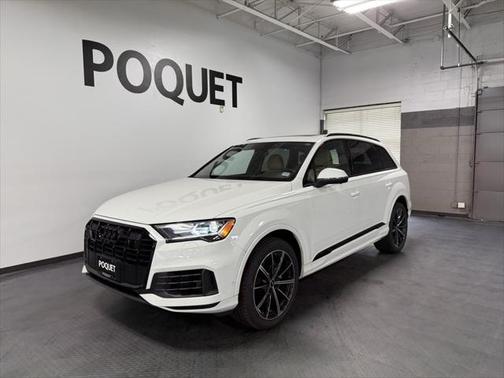 2022 Audi Q7 55 Premium Plus