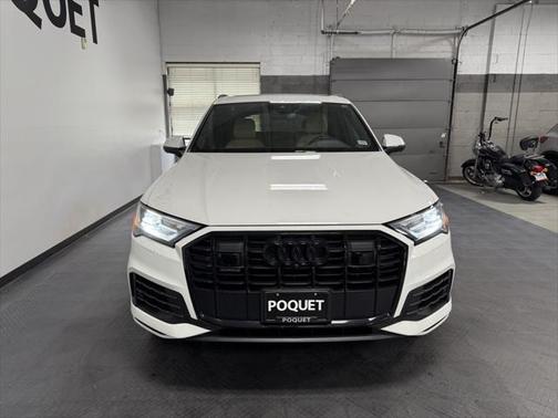 2022 Audi Q7 55 Premium Plus