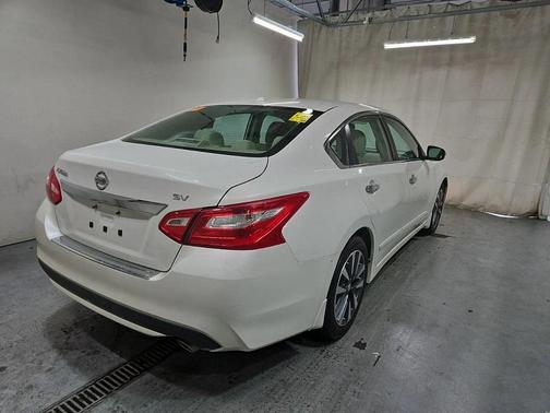 2016 Nissan Altima 2.5 SV