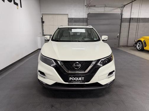 2022 Nissan Rogue Sport SL