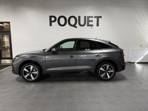 2022 Audi Q5 45 S line Premium Plus