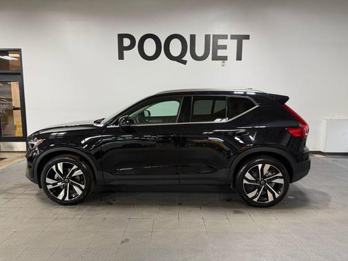 2023 Volvo XC40 Ultimate