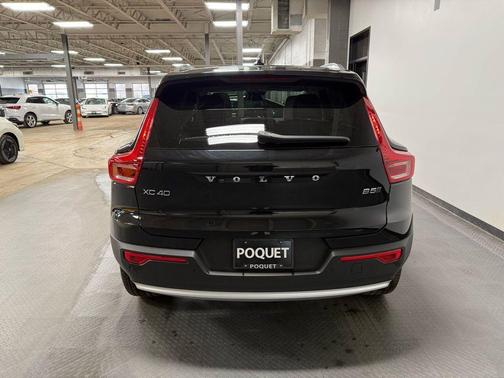 2023 Volvo XC40 Ultimate
