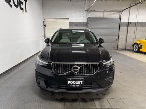 2023 Volvo XC40 Ultimate