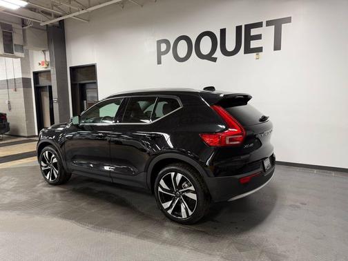 2023 Volvo XC40 Ultimate