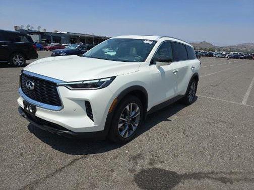 2024 INFINITI QX60 Luxe