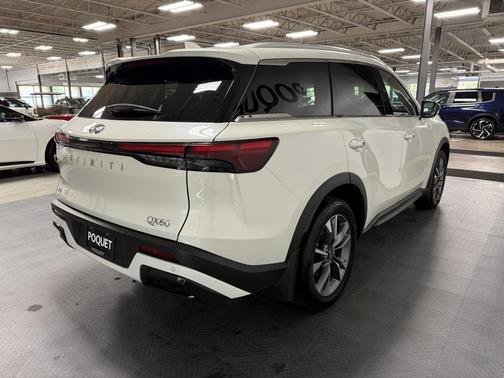 2024 INFINITI QX60 Luxe