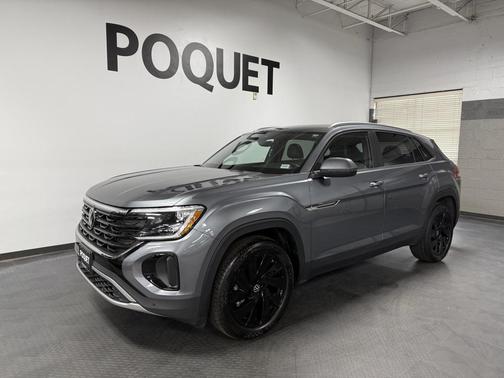 2024 Volkswagen Atlas Cross Sport 2.0T SE w/Technology 4MOTION