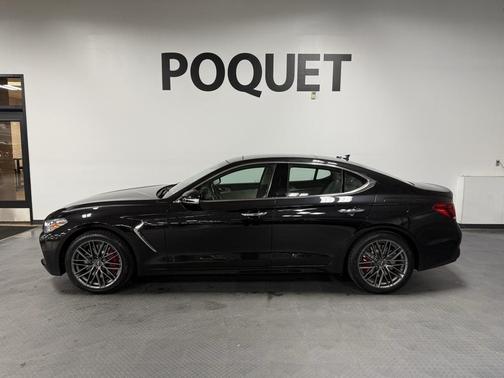 2019 Genesis G70 3.3T Design