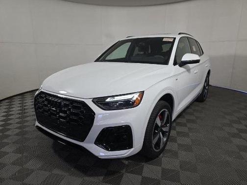 2024 Audi Q5 45 S line Premium Plus